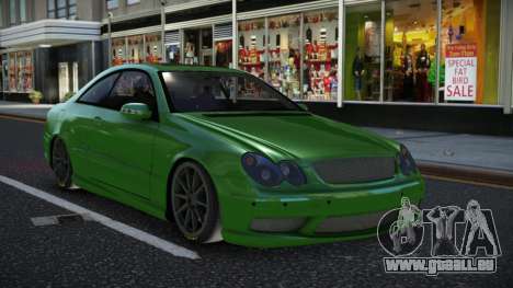 Mercedes-Benz CLK55 AMG Sujpaye pour GTA 4