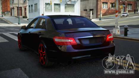 Mercedes-Benz E63 AMG Rezaxovig für GTA 4