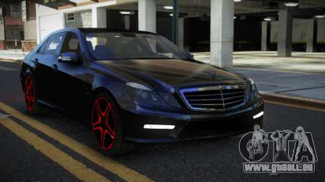 Mercedes-Benz E63 AMG Rezaxovig für GTA 4