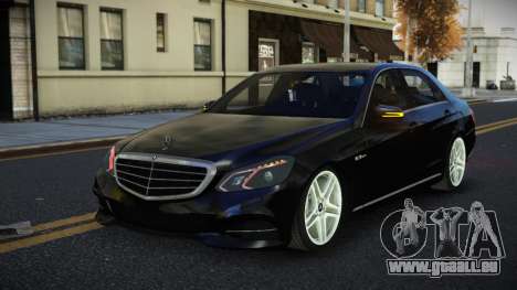 Mercedes-Benz E63 AMG Wuibe pour GTA 4
