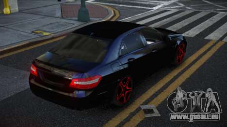 Mercedes-Benz E63 AMG Rezaxovig für GTA 4