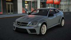 Mercedes-Benz C63 AMG Owan pour GTA 4
