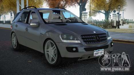Mercedes-Benz ML63 AMG Xabecuqu pour GTA 4