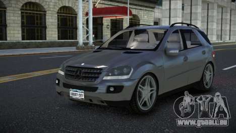 Mercedes-Benz ML63 AMG Xabecuqu pour GTA 4