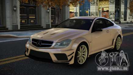 Mercedes-Benz C63 AMG Nomah pour GTA 4