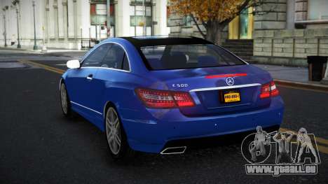 Mercedes-Benz E500 Ashah für GTA 4