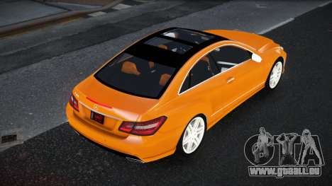Mercedes-Benz E500 Xirefogu pour GTA 4