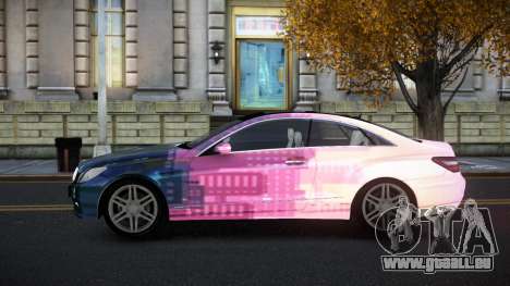 Mercedes-Benz E500 Ashah S2 für GTA 4