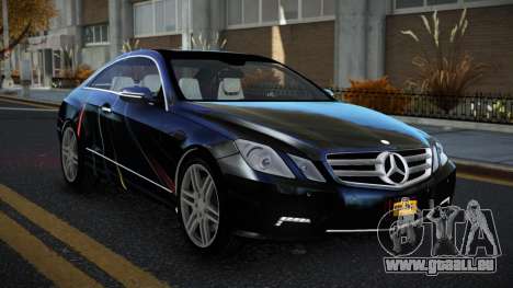 Mercedes-Benz E500 Ashah S12 für GTA 4