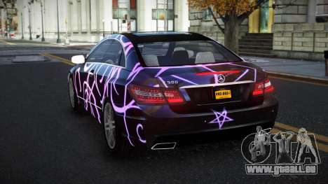 Mercedes-Benz E500 Ashah S9 für GTA 4