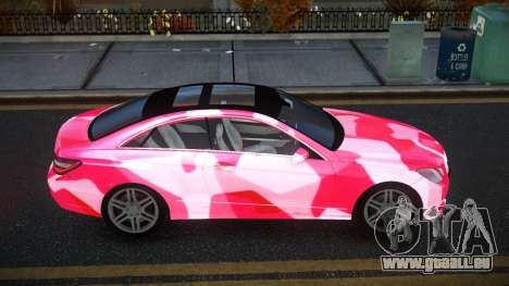Mercedes-Benz E500 Ashah S4 für GTA 4