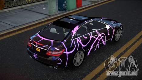 Mercedes-Benz E500 Ashah S9 für GTA 4