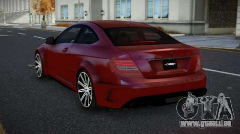 Mercedes-Benz C63 AMG Gopusa pour GTA 4