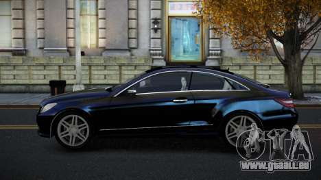 Mercedes-Benz E500 Ashah S6 für GTA 4