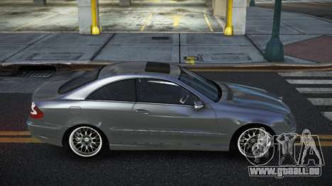 Mercedes-Benz CLK55 AMG Makdaz pour GTA 4