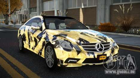 Mercedes-Benz E500 Ashah S8 für GTA 4