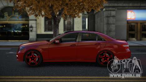 Mercedes-Benz E63 AMG Guju pour GTA 4