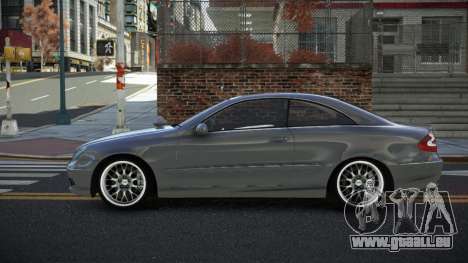 Mercedes-Benz CLK55 AMG Makdaz pour GTA 4