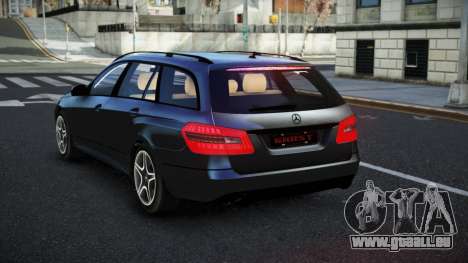 Mercedes-Benz E-class Fuupa pour GTA 4
