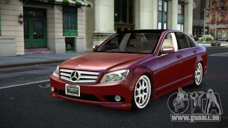 Mercedes-Benz C350 Qulaze pour GTA 4