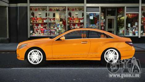 Mercedes-Benz E500 Xirefogu pour GTA 4