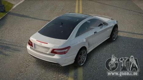 Mercedes-Benz E500 Exphia pour GTA San Andreas