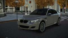 BMW M5 E60 Qobucipaw