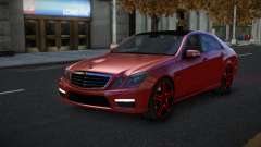 Mercedes-Benz E63 AMG Guju