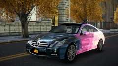 Mercedes-Benz E500 Ashah S2 für GTA 4