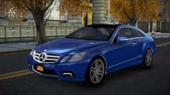 Mercedes-Benz E500 Ashah für GTA 4