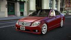 Mercedes-Benz C350 Qulaze pour GTA 4