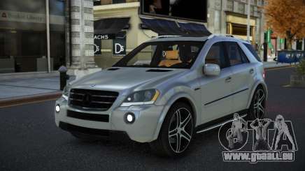 Mercedes-Benz ML63 AMG Denebuqah pour GTA 4