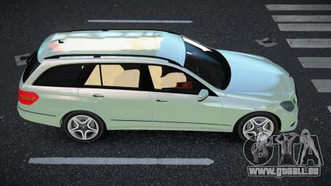 Mercedes-Benz E-class Hutopoca pour GTA 4