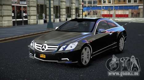 Mercedes-Benz E500 Vantora S7 pour GTA 4