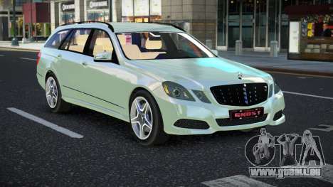 Mercedes-Benz E-class Hutopoca pour GTA 4