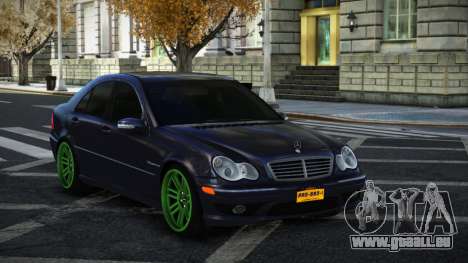 Mercedes-Benz C32 AMG Wadetut pour GTA 4