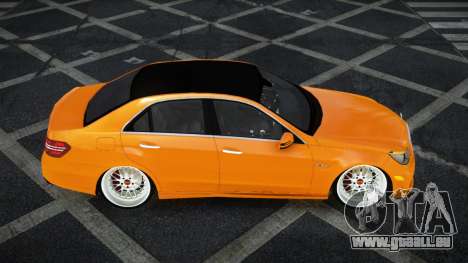 Mercedes-Benz E63 AMG Kadger pour GTA 4