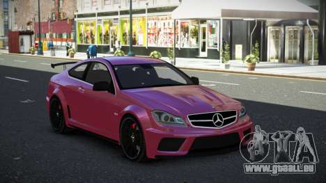 Mercedes-Benz C63 AMG Fijeco pour GTA 4