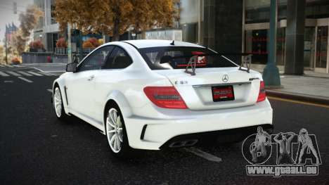 Mercedes-Benz C63 Gajao pour GTA 4