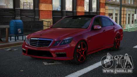 Mercedes-Benz E63 AMG Dusciwuvu pour GTA 4