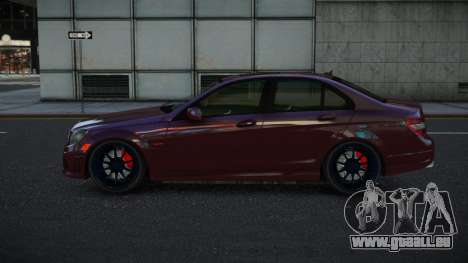 Mercedes-Benz C180 Piiti pour GTA 4