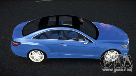 Mercedes-Benz E500 Petu pour GTA 4