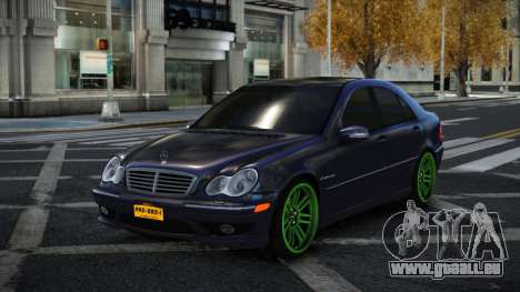 Mercedes-Benz C32 AMG Wadetut pour GTA 4