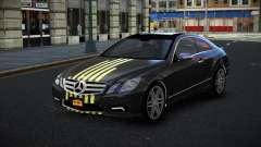 Mercedes-Benz E500 Vantora S11 für GTA 4