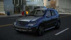 Mercedes-Benz ML63 AMG Disharit für GTA 4