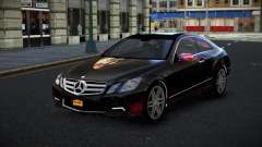 Mercedes-Benz E500 Vantora S10 pour GTA 4