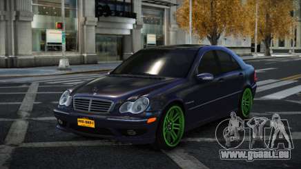 Mercedes-Benz C32 AMG Wadetut pour GTA 4