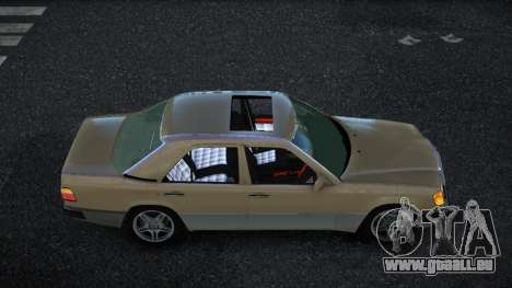 Mercedes-Benz W124 Rasjecifu pour GTA 4