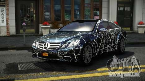 Mercedes-Benz E500 Stinre S5 für GTA 4