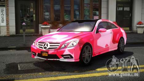 Mercedes-Benz E500 Stinre S4 für GTA 4